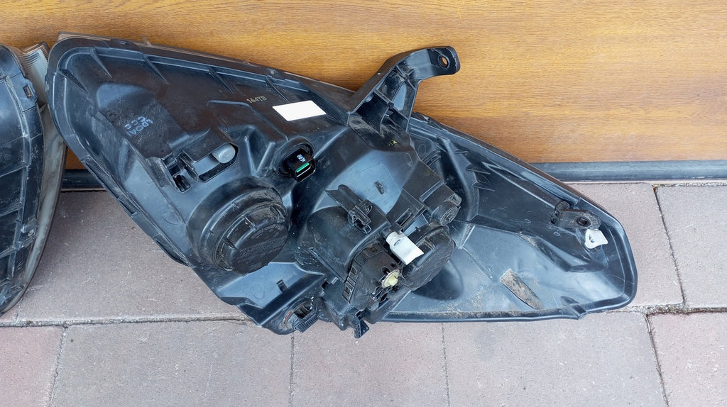 Frontscheinwerfer Hyundai H1 Starex 92102-4H0XX 92101-AH0XX Ein Satz Headlight SCH1297233927he