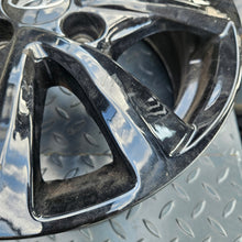 Load image into Gallery viewer, 1x Alufelge 14 Zoll 5.5" 4x100 47ET 50403 Hyundai I10 III I20 Picanto Rim Wheel FEL5113258722ts