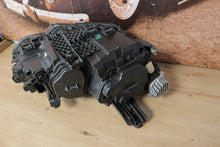 Laden Sie das Bild in den Galerie-Viewer, Frontscheinwerfer VW Passat B8 3G1941081T LED Links Scheinwerfer Headlight SCH1968799324ns