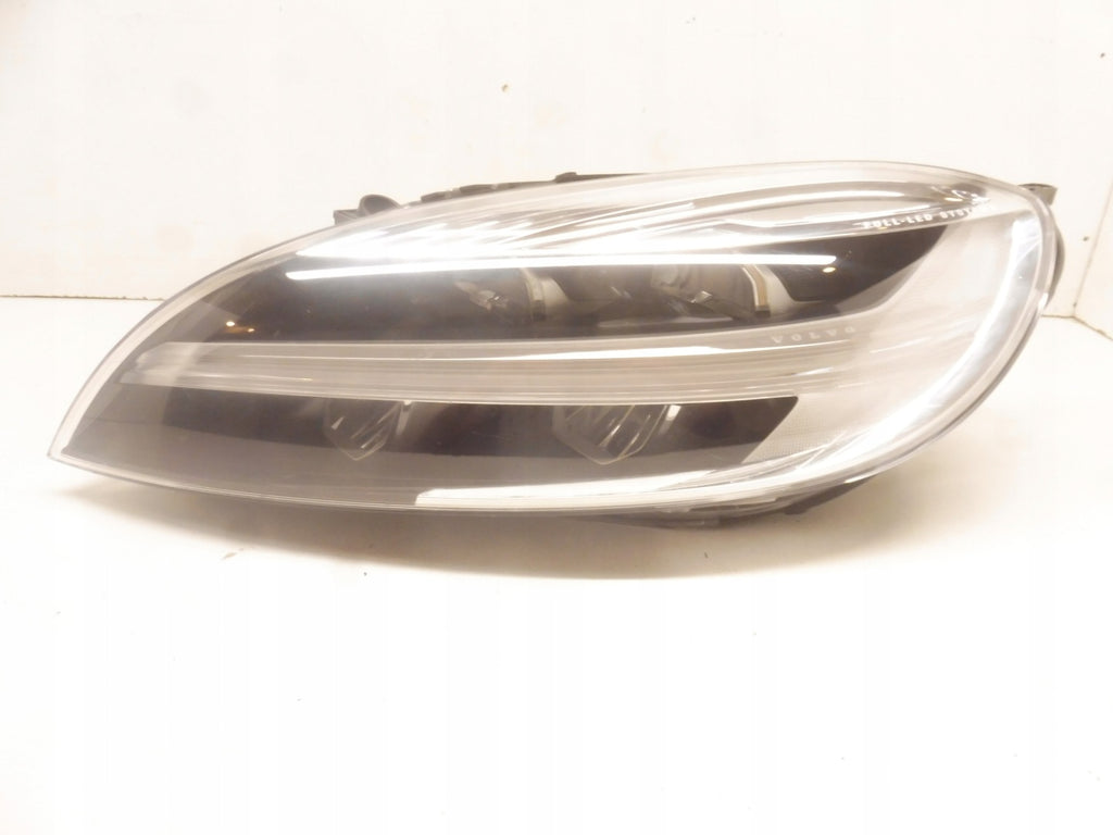 Frontscheinwerfer Volvo V40 31677022 LED Links Scheinwerfer Headlight SCH8420413908ox