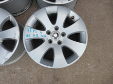 Load image into Gallery viewer, 4x Alufelge 16 Zoll 6.5" 5x112 46ET 3T0601025 Skoda Superb I Rim Wheel FEL8359283718sy