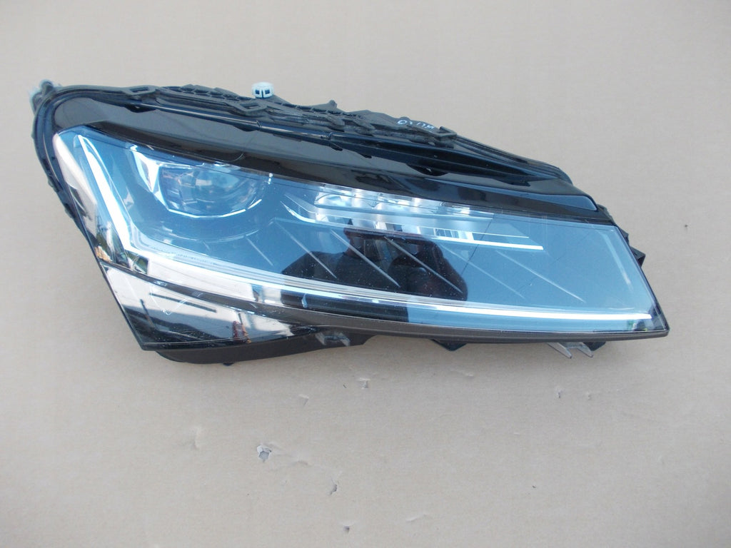 Frontscheinwerfer Skoda Superb III 3V1941016D LED Rechts Scheinwerfer Headlight
