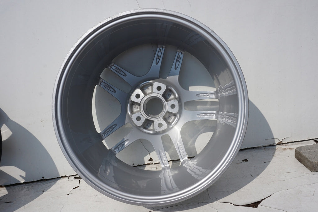 1x Alufelge 19 Zoll 8.5" 5x130 59ET Glanz Schwarz 7P5601025A Porsche Rim Wheel