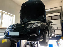 Laden Sie das Bild in den Galerie-Viewer, Motor Mercedes-Benz 642830 3.0 CDI 125TKm 2013 Diesel Engine Unkomplett