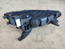 Laden Sie das Bild in den Galerie-Viewer, Frontscheinwerfer Ford Connect 2KF941006F 2KF941005F Links Headlight SCH7320204723qh