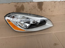 Laden Sie das Bild in den Galerie-Viewer, Frontscheinwerfer Volvo Xc60 31395467 Rechts Scheinwerfer Headlight SCH7012801206nj