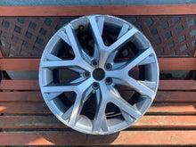 Load image into Gallery viewer, 1x Alufelge 17 Zoll 7.5&quot; 5x100 38ET Glanz Graphit 6C0601025E Mg Polo Rim Wheel