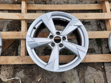 Load image into Gallery viewer, 1x Alufelge 18 Zoll 8.0&quot; 5x112 4K0601025D Audi A6 C8 Rim Wheel