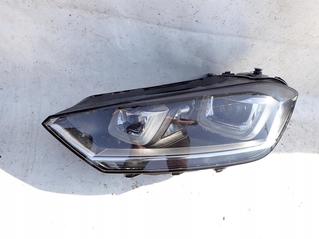 Frontscheinwerfer VW Golf Sportsvan 517941033B 517941034B LED Rechts oder Links SCH7416163654tz