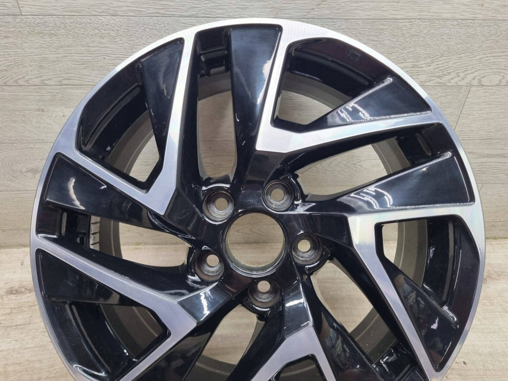 1x Alufelge 17 Zoll 7.0" 5x114.3 45ET Silber T1W17070A Honda Cr-V Rim Wheel FEL4129946047bb