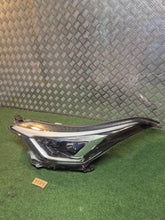Laden Sie das Bild in den Galerie-Viewer, Frontscheinwerfer Toyota C-Hr 8150F428000 Links Scheinwerfer Headlight SCH7235822947bq