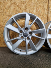 Laden Sie das Bild in den Galerie-Viewer, 4x Alufelge 16 Zoll 7.0" 5x112 35ET Glanz Silber 8W0601025B Audi Rim Wheel FEL4016696161qh