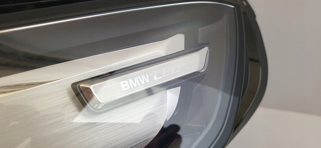 Frontscheinwerfer BMW X1 5A5BD47-02 LED Ein Stück (Rechts oder Links) Headlight SCH9387659040jy