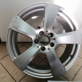 1x Alufelge 18 Zoll 8.0