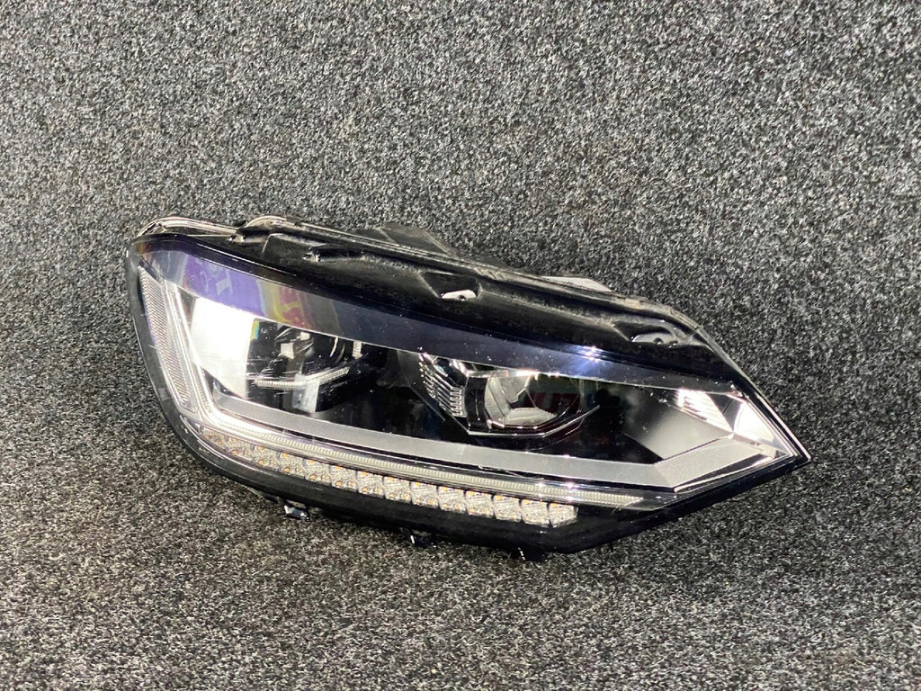 Frontscheinwerfer VW Touran 5TB941082A LED Rechts Scheinwerfer Headlight SCH3748117418wg