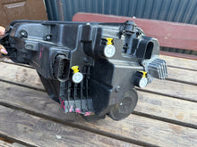 Laden Sie das Bild in den Galerie-Viewer, Frontscheinwerfer Skoda Karoq 57B941010 0022563410 Rechts Scheinwerfer Headlight SCH9883018478sn