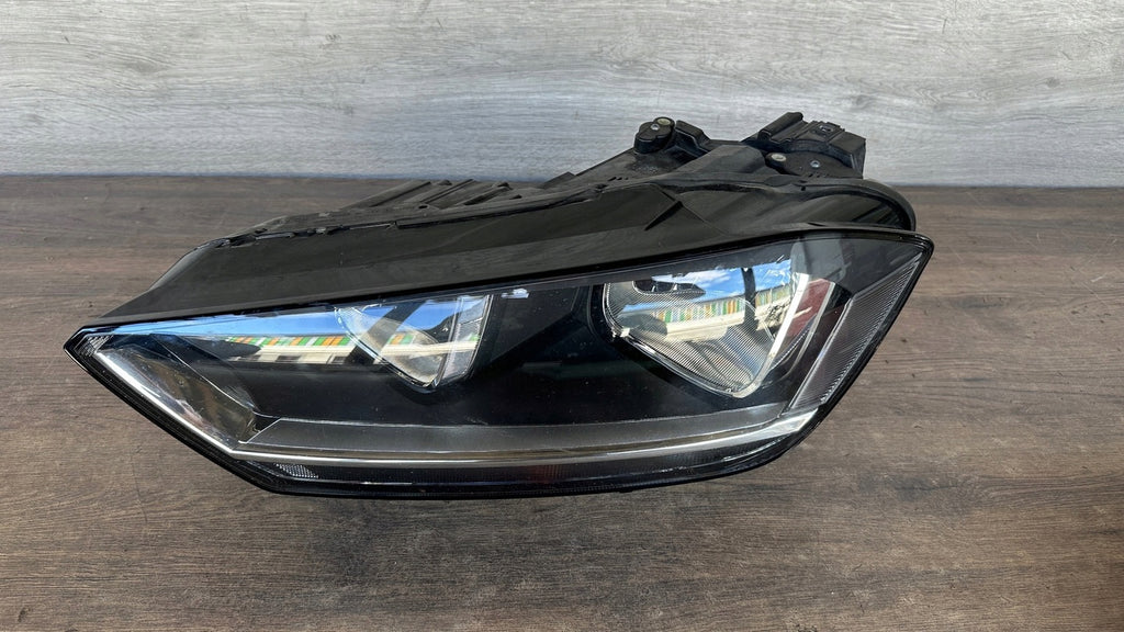 Frontscheinwerfer VW Sportsvan 517941005C 90054214 Ein Stück (Rechts oder Links) SCH4252223443cz