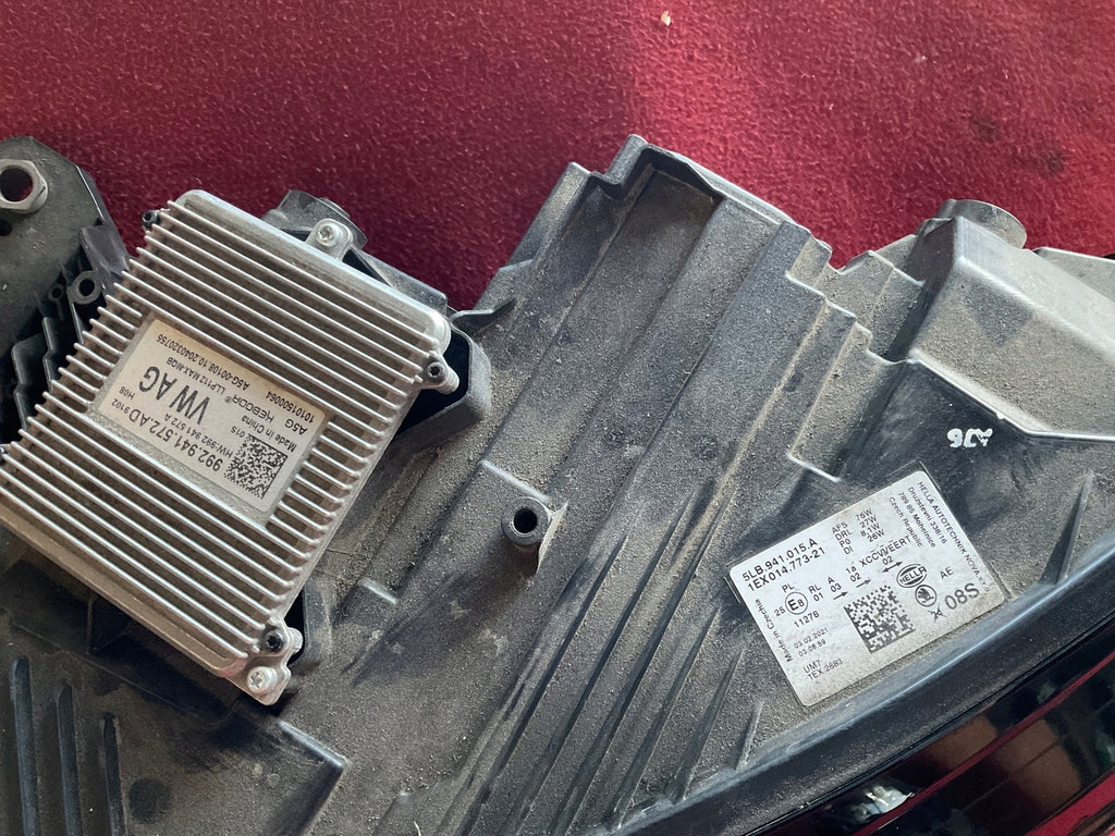 Frontscheinwerfer Skoda Enyaq 5LB941015A Full LED Links Scheinwerfer Headlight