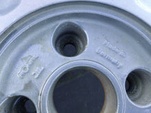 Laden Sie das Bild in den Galerie-Viewer, 4x Alufelge 15 Zoll 7.0" 4x108 37ET 8A0601025 Audi 80 B4 Rim Wheel FEL6413116933kz