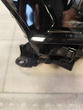 Load image into Gallery viewer, Frontscheinwerfer Opel Mokka 9834008280 LED Links Scheinwerfer Headlight SCH1357075901ql