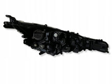 Laden Sie das Bild in den Galerie-Viewer, Frontscheinwerfer Toyota Corolla 8115002S70 Links Scheinwerfer Headlight SCH5172702786ce