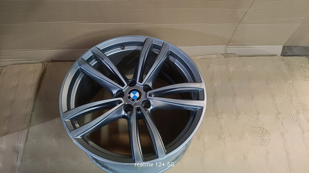 1x Alufelge 19 Zoll 9.5" 5x112 39ET 7850580 BMW Rim Wheel FEL6979928866ln