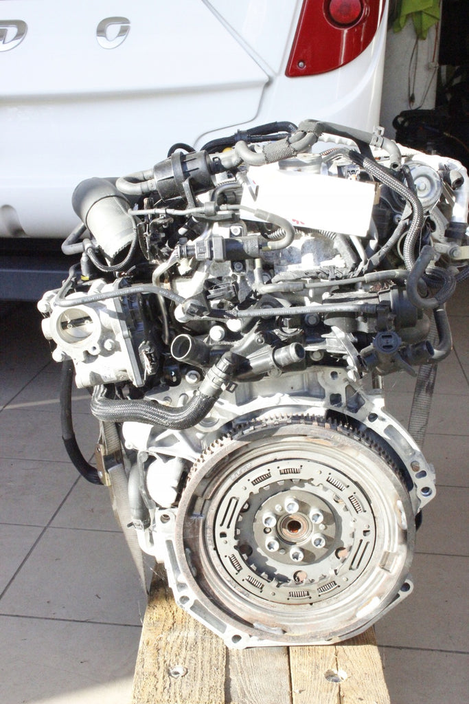 Motor Renault Captur 100017198R 1.2 TCE 100TKm Benzin Engine Komplett