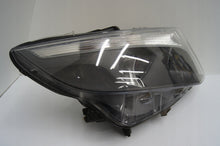 Laden Sie das Bild in den Galerie-Viewer, Frontscheinwerfer Mercedes-Benz Vito W447 A4479065900 Rechts Headlight SCH8813946784dg