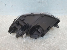 Load image into Gallery viewer, Frontscheinwerfer VW Caddy IV 2K8941006B Rechts Scheinwerfer Headlight SCH3859264421xs