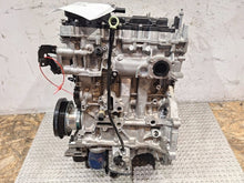 Laden Sie das Bild in den Galerie-Viewer, Motor Citroën Peugeot C3 III 208 II HN05 1.2 THP 58TKm Benzin Engine Unkomplett MOT9537523949mk