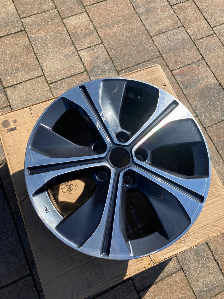 1x Alufelge 17 Zoll 6.5" 5x114.3 N8670112 Nissan Rim Wheel