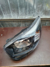 Load image into Gallery viewer, Frontscheinwerfer Kia Picanto 92101-G60 Links Scheinwerfer Headlight