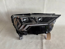Laden Sie das Bild in den Galerie-Viewer, Frontscheinwerfer Audi Q3 83A941036C LED Rechts Scheinwerfer Headlight