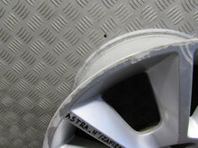 Load image into Gallery viewer, 1x Alufelge 17 Zoll 7.0" 5x100 Opel Zafira Rim Wheel FEL4303207606fy