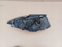 Laden Sie das Bild in den Galerie-Viewer, Frontscheinwerfer BMW 3 E91 6942747 Ein Stück (Rechts oder Links) Headlight SCH9150170828cs