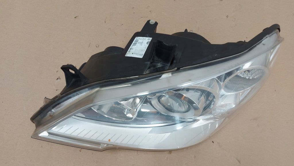 Frontscheinwerfer Mercedes-Benz Viano A6398202861 Xenon Links Headlight SCH3457051026em