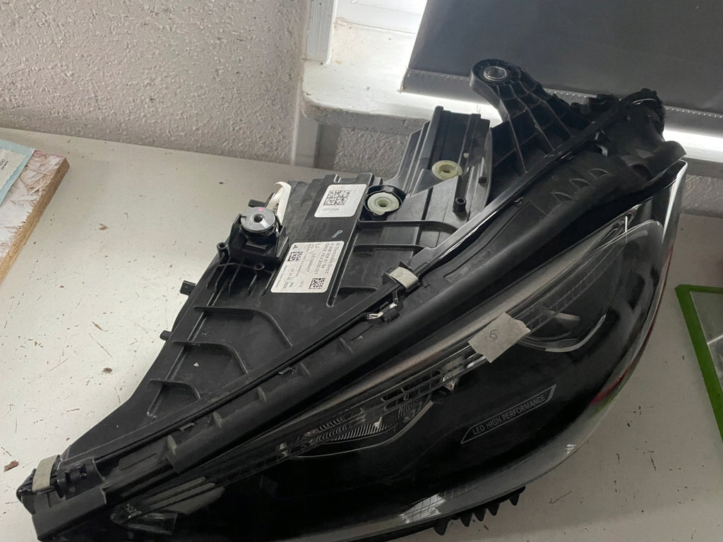 Frontscheinwerfer Mercedes-Benz W206 A2069066104 Links Scheinwerfer Headlight SCH9113220090eh