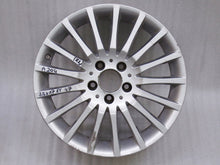 Laden Sie das Bild in den Galerie-Viewer, 1x Alufelge 17 Zoll 7.5&quot; 5x112 47ET Mercedes-Benz Rim Wheel