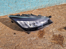 Laden Sie das Bild in den Galerie-Viewer, Frontscheinwerfer Seat Ibiza I V 6F1941006F Rechts Scheinwerfer Headlight SCH4999270586um