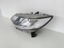 Laden Sie das Bild in den Galerie-Viewer, Frontscheinwerfer Honda Jazz IV Links Scheinwerfer Headlight SCH3576887607vm