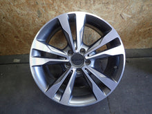 Laden Sie das Bild in den Galerie-Viewer, 1x Alufelge 18 Zoll 8.5&quot; 5x112 56ET A2054012902 Mercedes-Benz W205 Rim Wheel