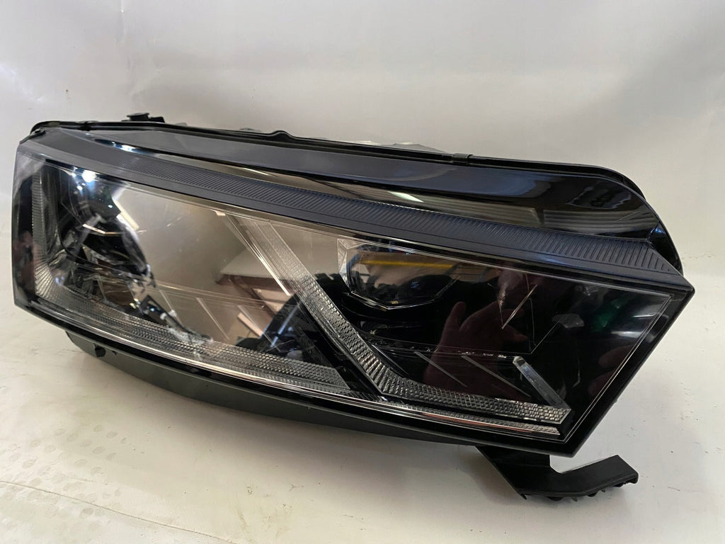 Frontscheinwerfer Skoda Octavia IV 5E4941016A LED Rechts Scheinwerfer Headlight SCH8249961253sd