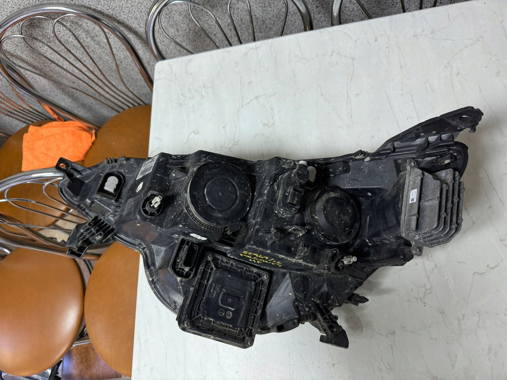 Frontscheinwerfer Renault Megane IV 260108478 Rechts Scheinwerfer Headlight SCH9470384632he