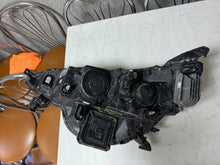 Laden Sie das Bild in den Galerie-Viewer, Frontscheinwerfer Renault Megane IV 260108478 Rechts Scheinwerfer Headlight SCH9470384632he