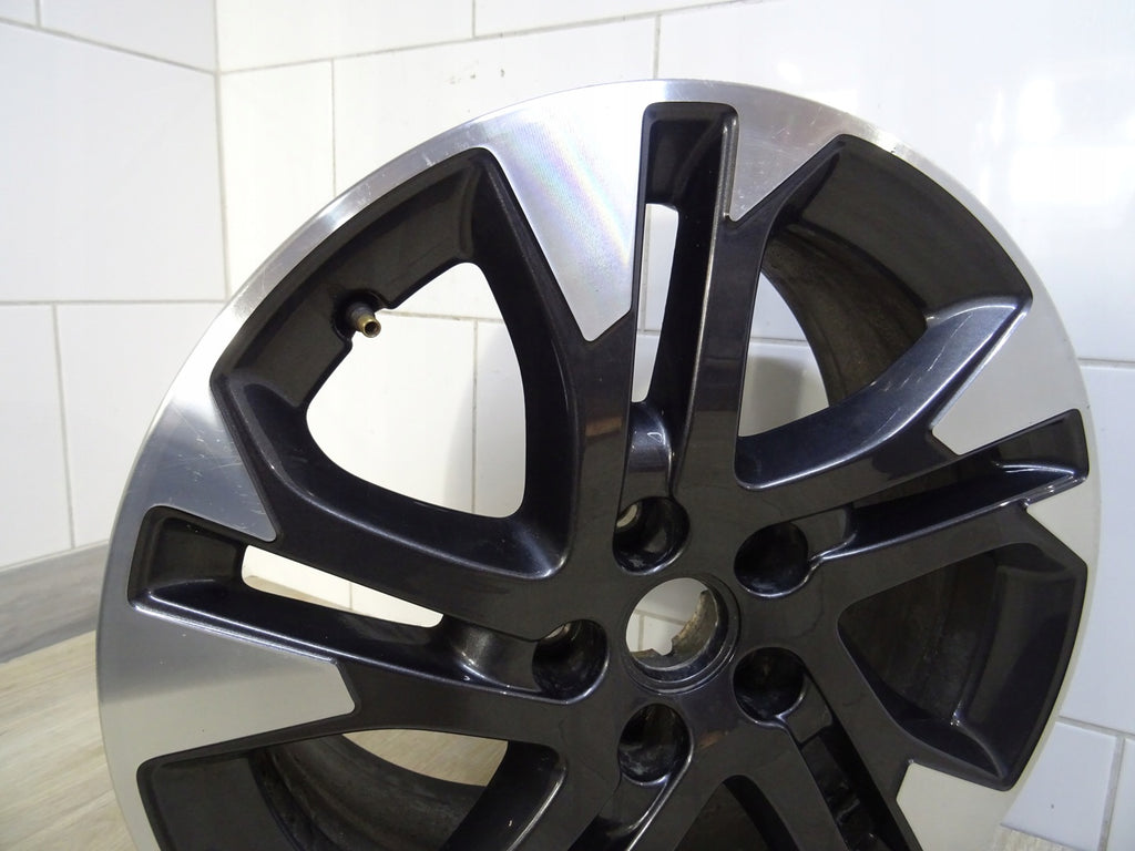 1x Alufelge 17 Zoll 7.0" 5x108 46ET 9833355980 9833356680 672044871 Opel Zafira