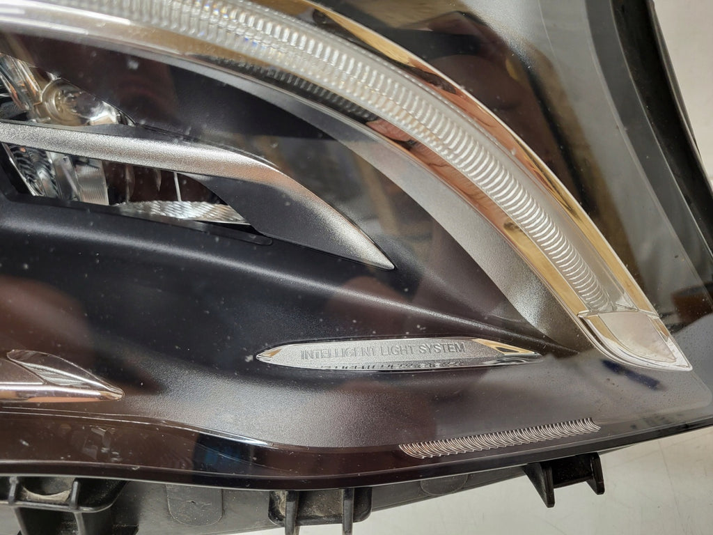 Frontscheinwerfer Mercedes-Benz X156 A1569062400 Xenon Rechts Headlight SCH5664249460nt