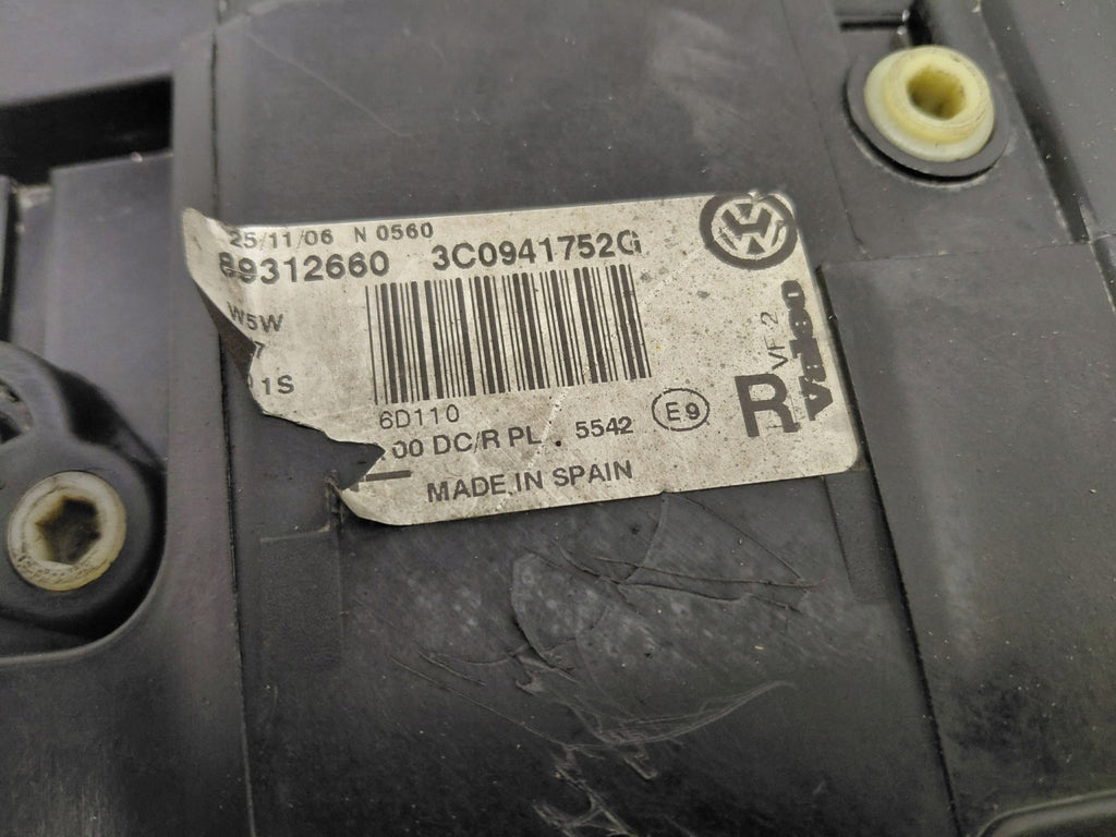 Frontscheinwerfer VW Passat 3C0941752G Rechts Scheinwerfer Headlight SCH9382722383kg