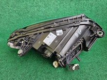 Load image into Gallery viewer, Frontscheinwerfer Mercedes-Benz A205 A2059065404 Links Scheinwerfer Headlight SCH3995991997km
