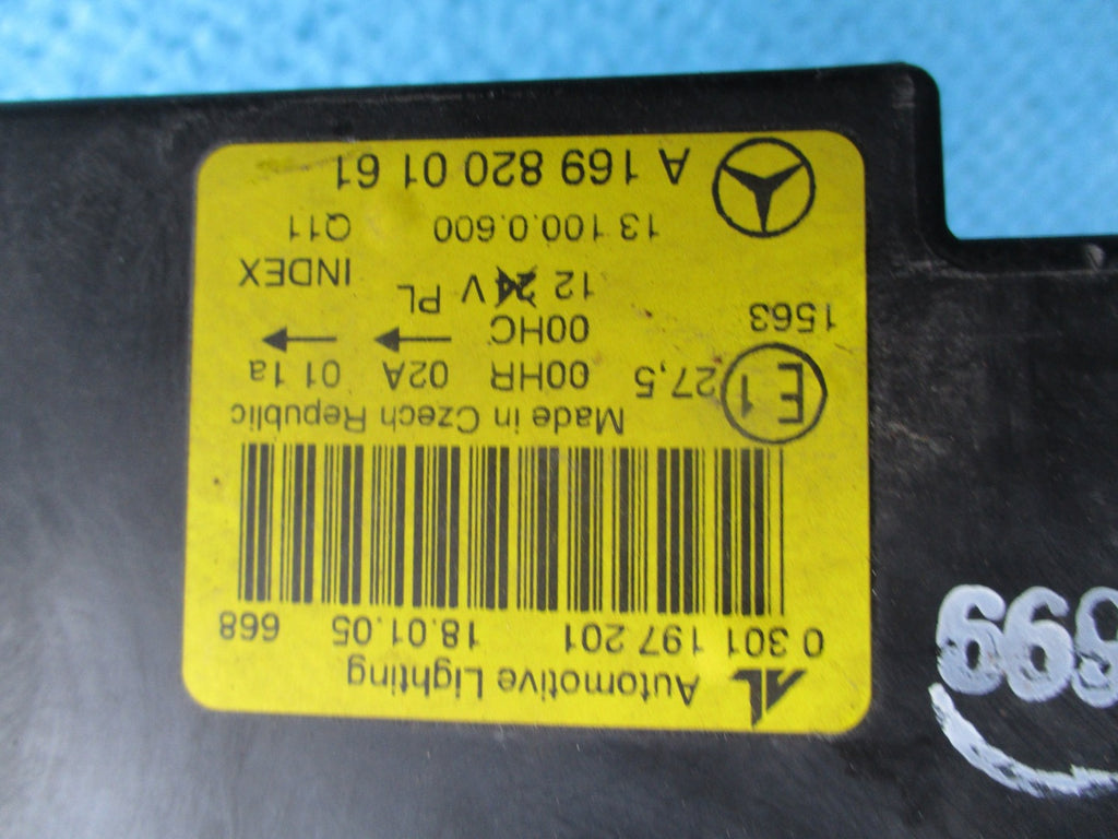 Frontscheinwerfer Mercedes-Benz W169 A1688200161 Links Scheinwerfer Headlight SCH9072983432hf