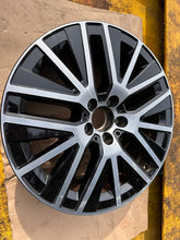 Laden Sie das Bild in den Galerie-Viewer, 1x Alufelge 19 Zoll 8.0" 5x112 38ET Glanz Schwarz A2534014900 Mercedes-Benz Glc FEL1744443307rl